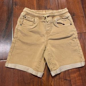 Cat & Jack skinny shorts size 5